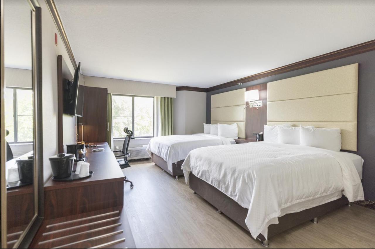 The Leo Collection Detroit, Ascend Hotel Collection Lincoln Park Екстериор снимка